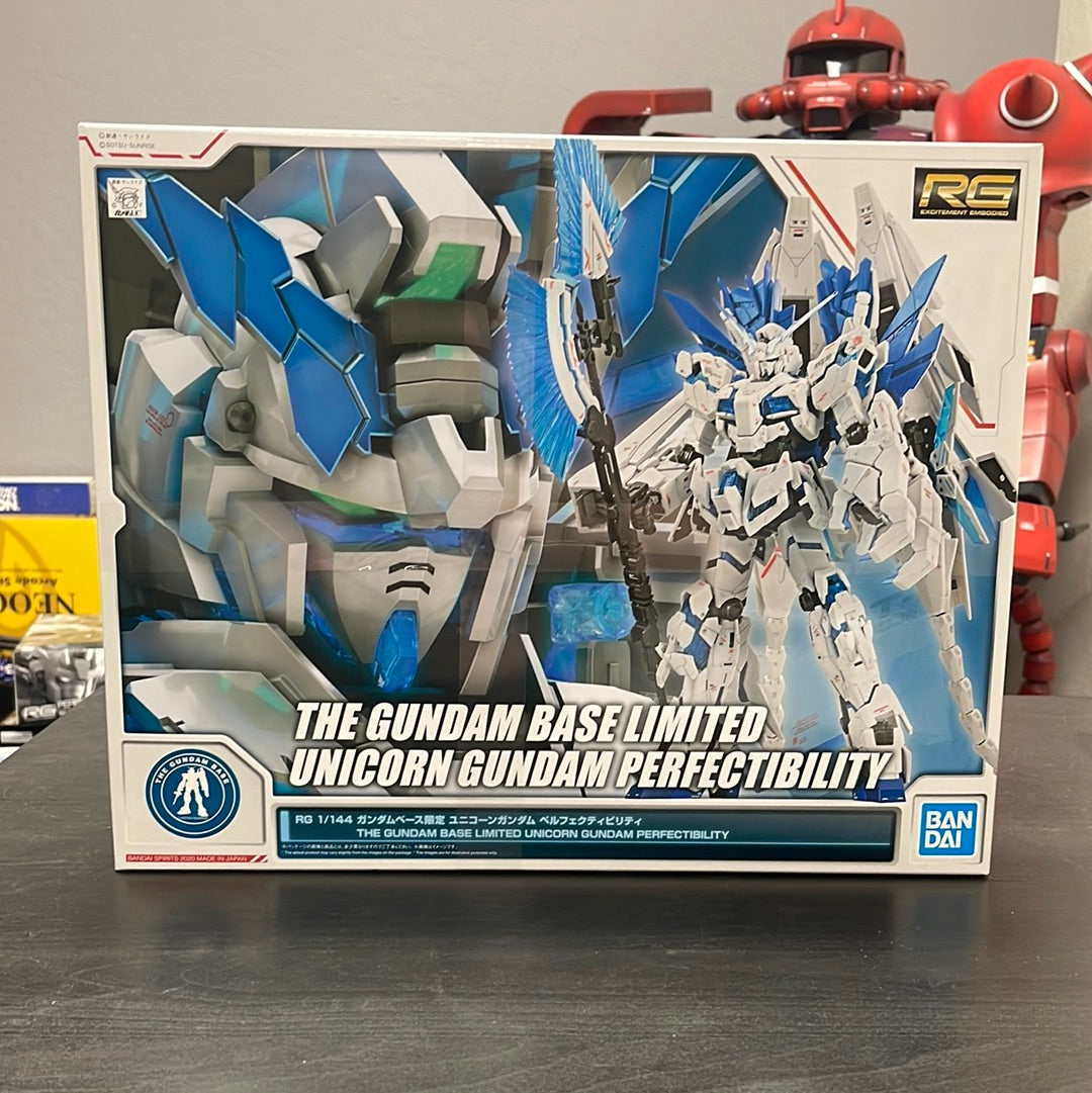 RG 1/144 THE GUNDAM BASE LIMITED UNICORN GUNDAM PERFECTIBILITY