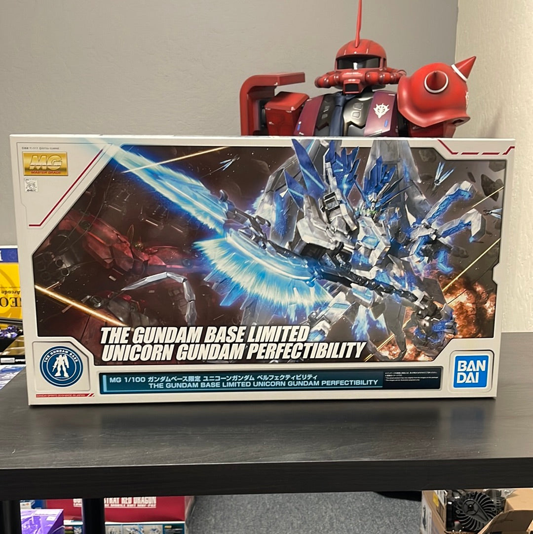 MG 1/100 THE GUNDAM BASE LIMITED UNICORN GUNDAM PERFECTIBILITY